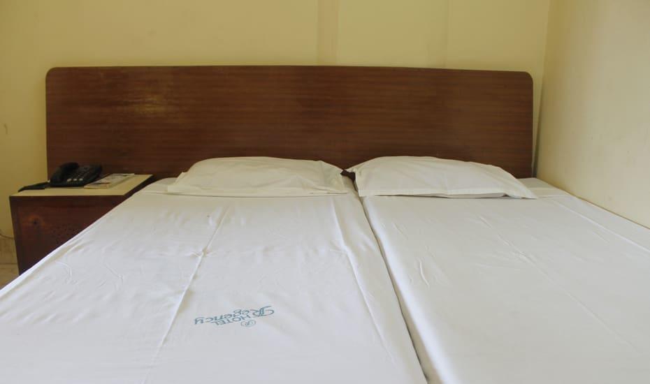 Hotel Regency Thiruvananthapuram Buitenkant foto