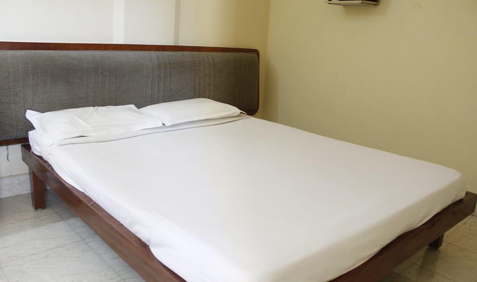 Hotel Regency Thiruvananthapuram Buitenkant foto