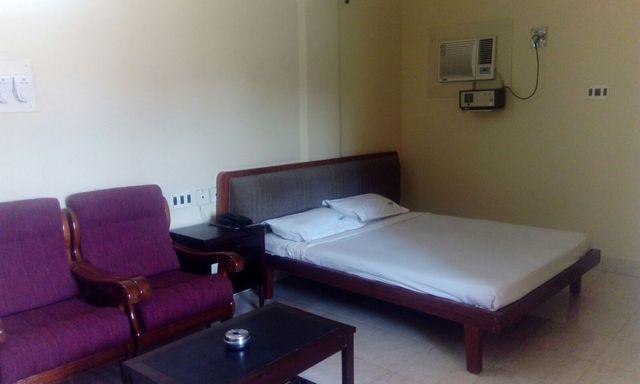 Hotel Regency Thiruvananthapuram Buitenkant foto