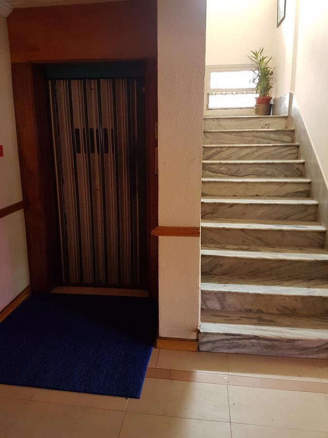 Hotel Regency Thiruvananthapuram Buitenkant foto